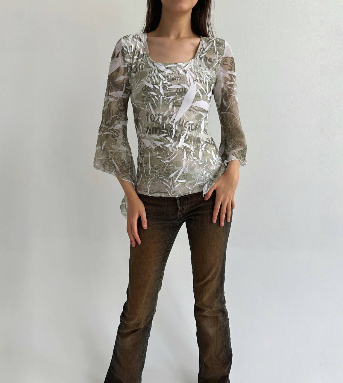 Vintage font print crinkle blouse