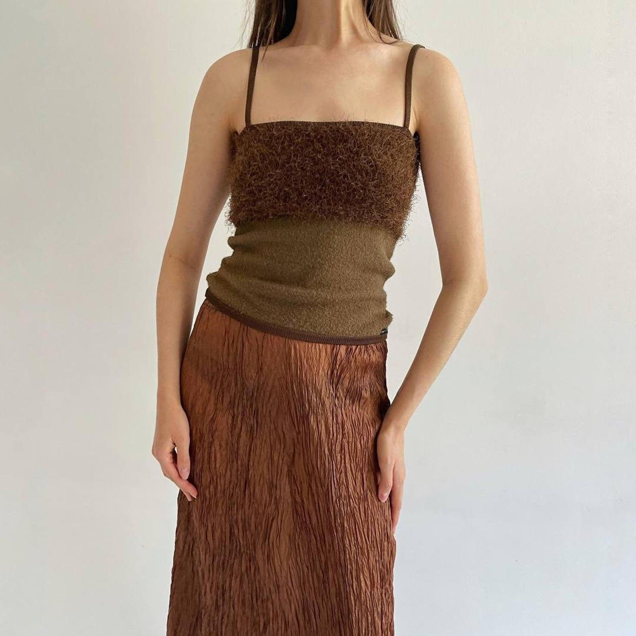 Y2K brown top with fluffy detail