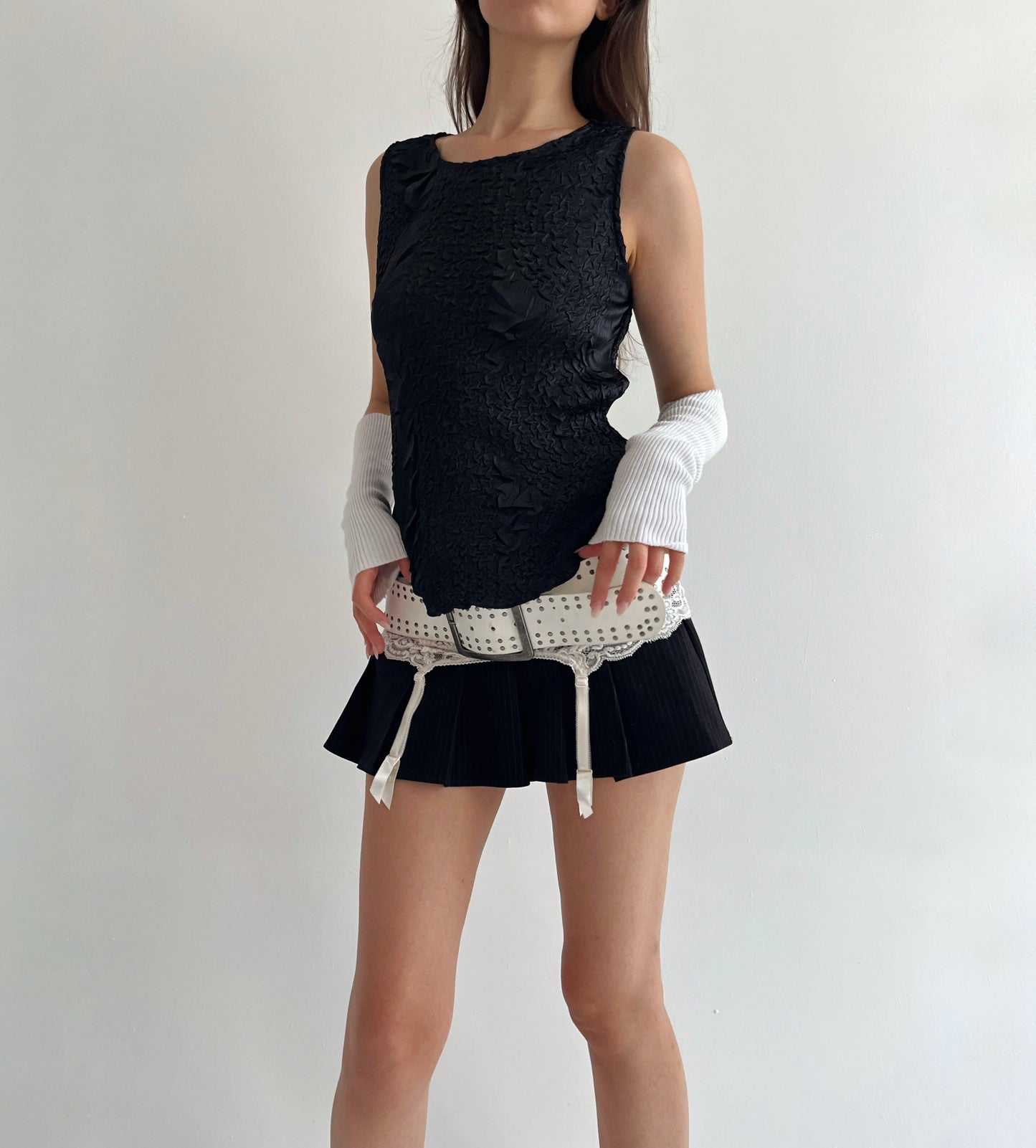 Vintage pleated avant garde blouse