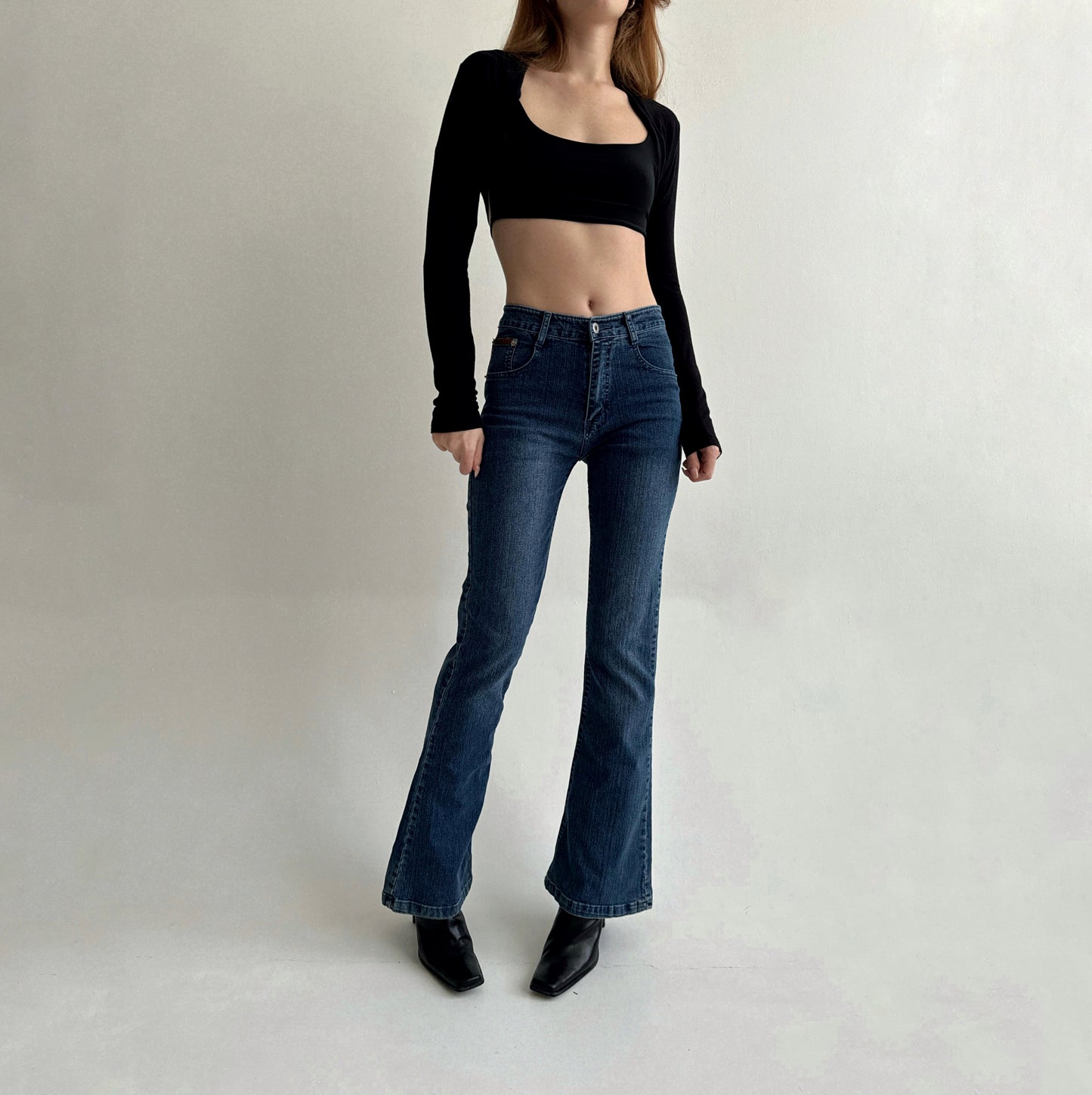 Vintage flared mid rise jeans