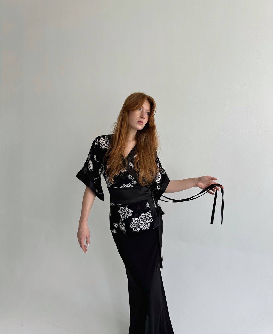 Vintage viscose flower print blouse with side ties