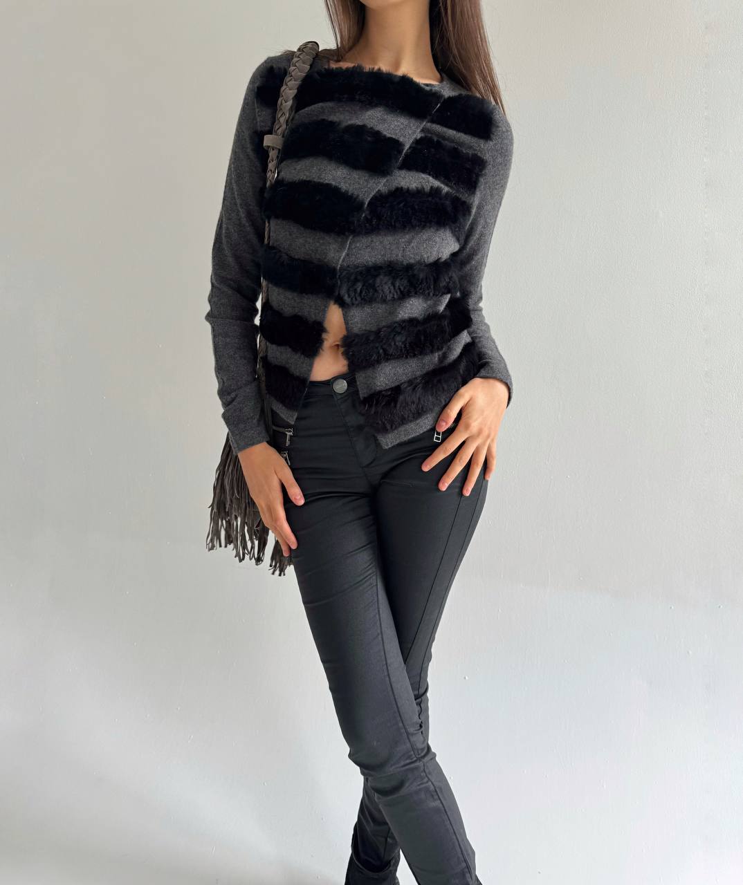 Y2K 100% cashmere grey cardigan with real fur