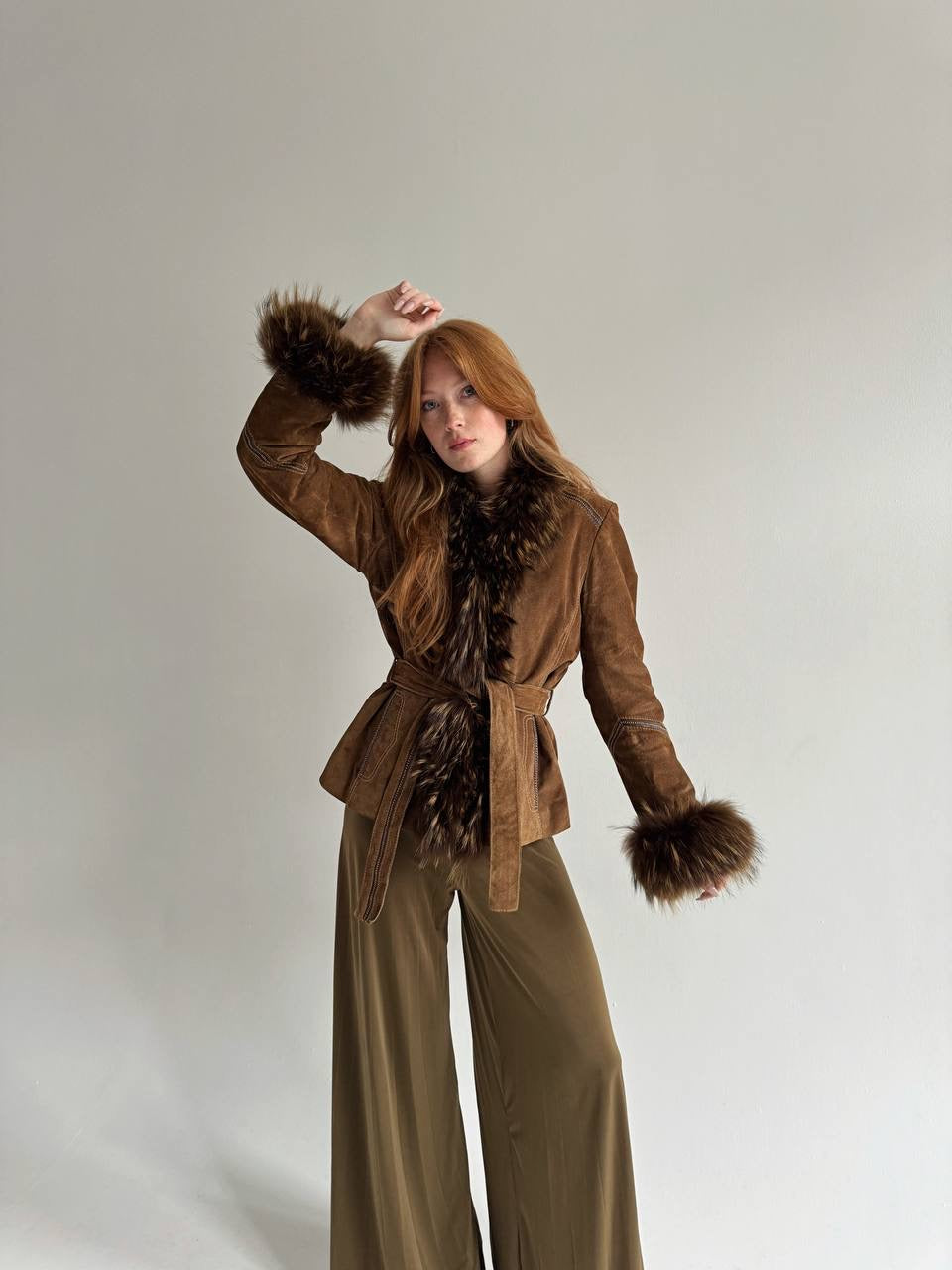Vintage genuine leather jacket with real fur collar