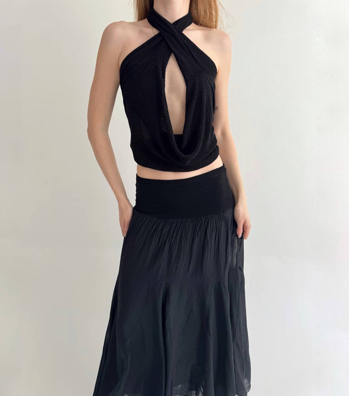 Vintage flowy skirt made of 60% silk 40% viscose