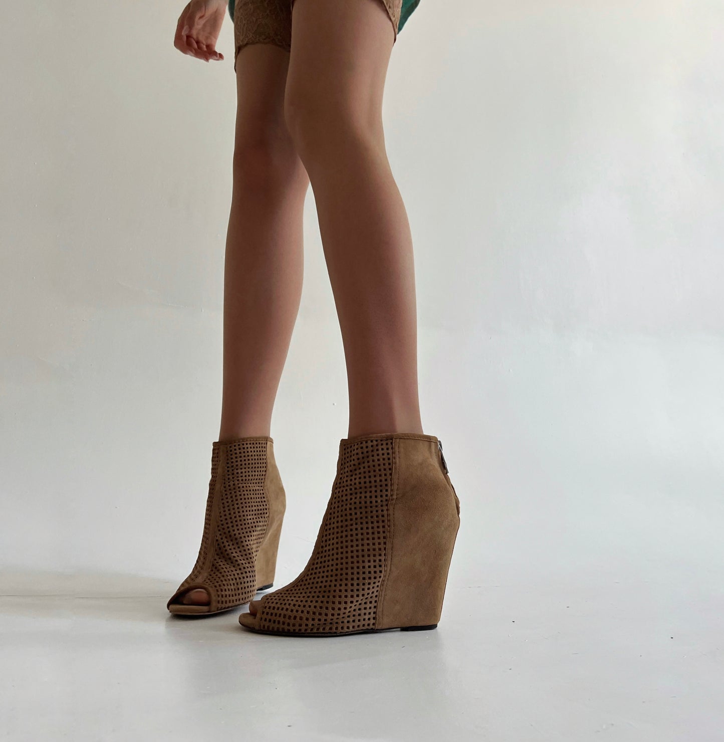 Vintage open toe suede boots