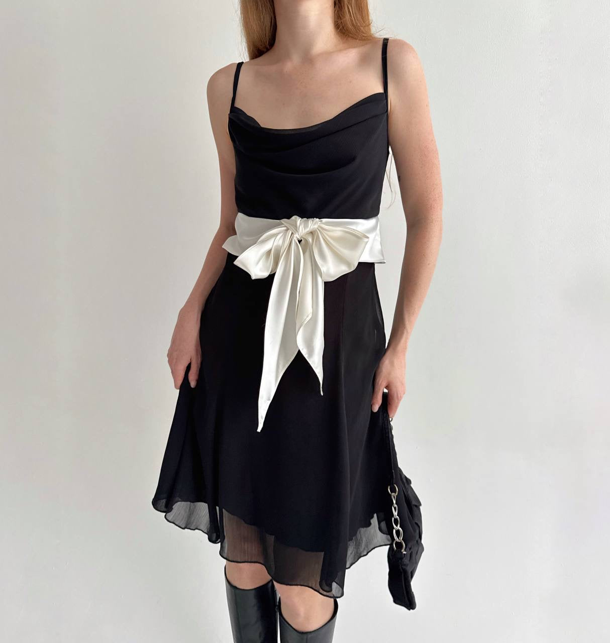 Vintage mini dress with white satin waist tie