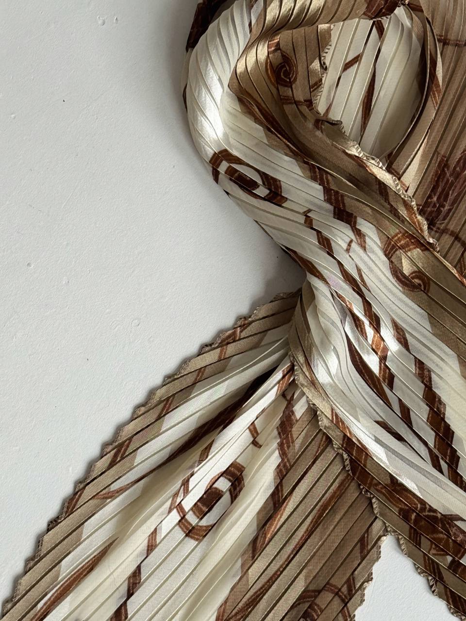 Vintage pleated scarf