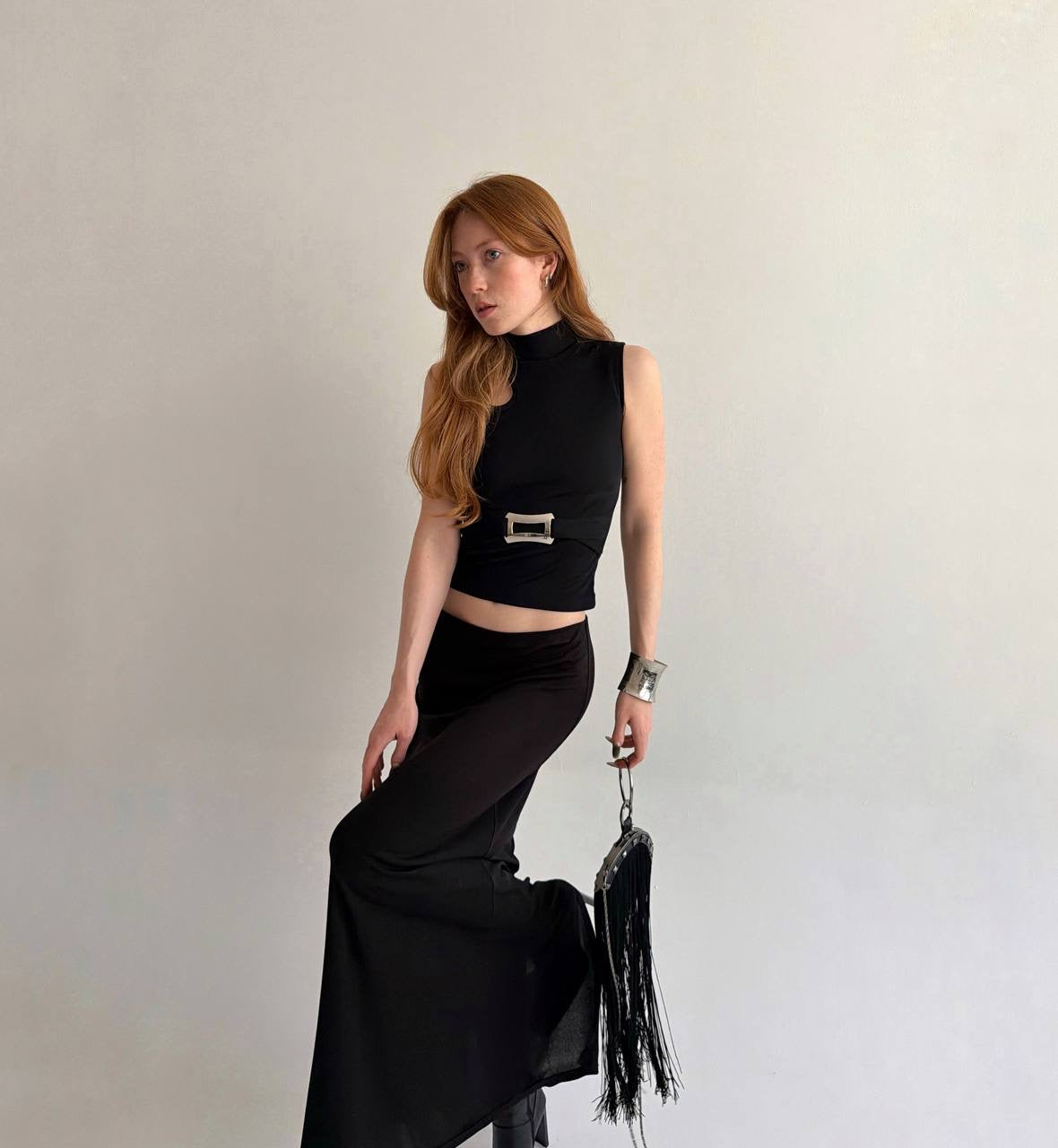 Vintage black fitted sleeveless top