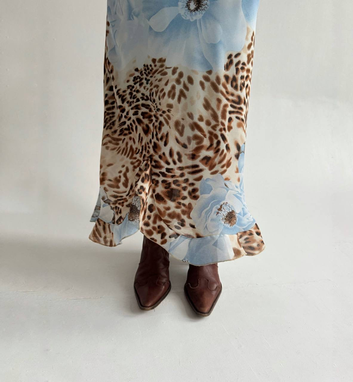 Vintage maxi skirt with flowers print