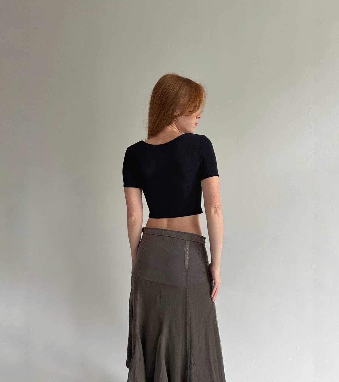 Y2K black ribbed busk closure crop top
