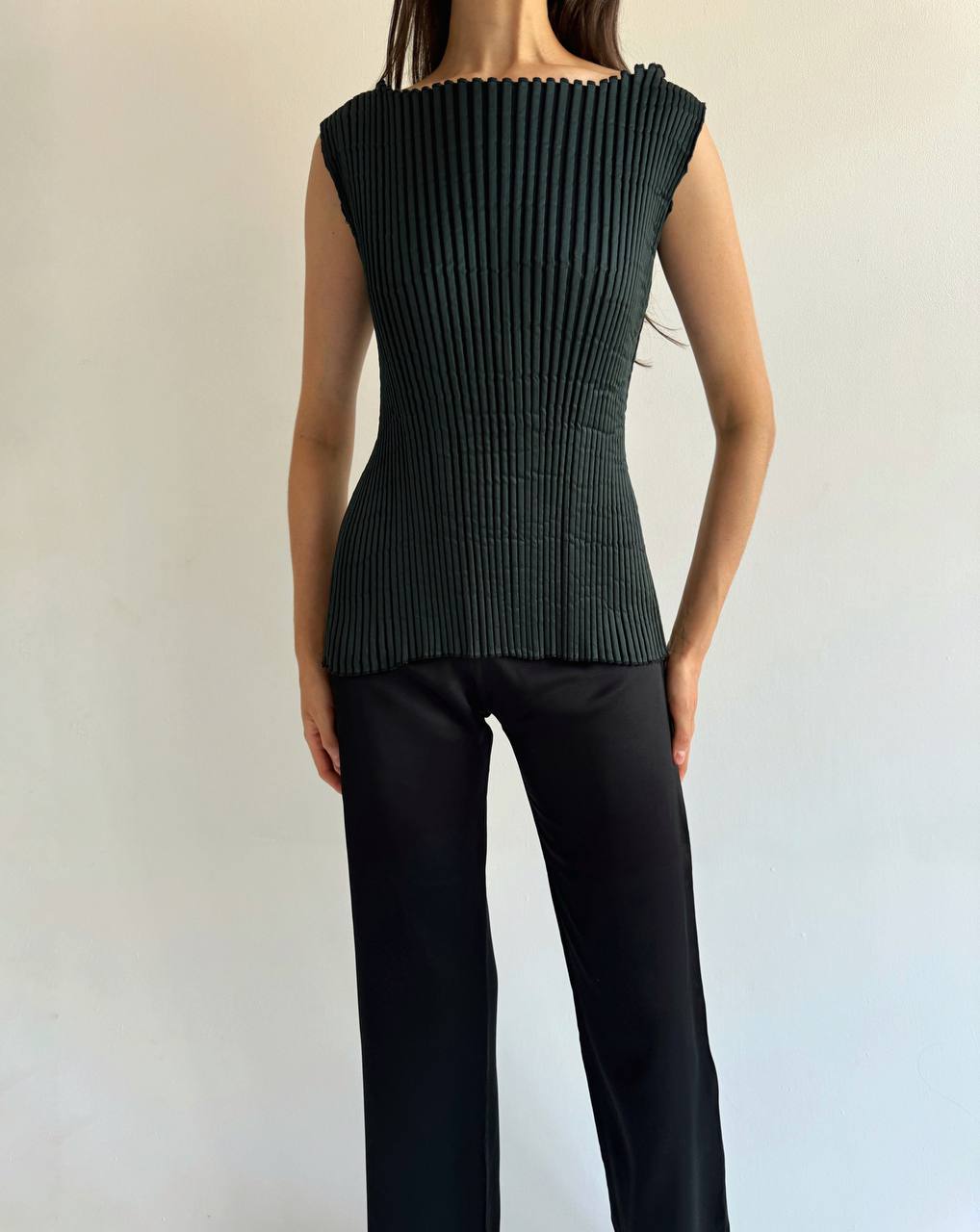 Vintage avant garde pleated top