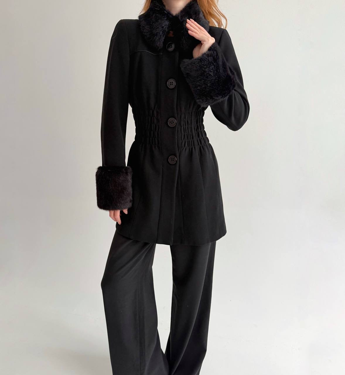 Y2K black waisted coat with fur collar