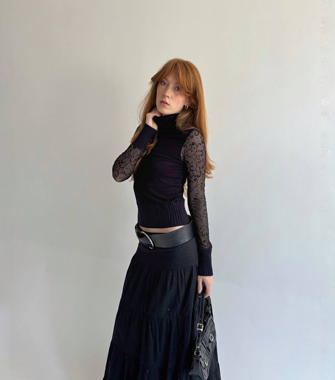 Vintage black knitted sweater