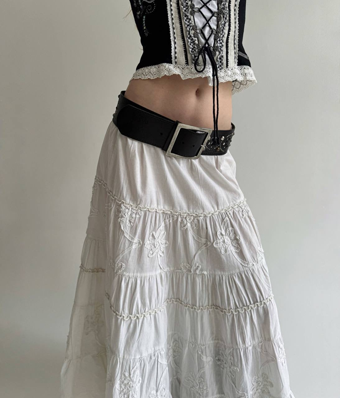 Vintage genuine leather embellished belt