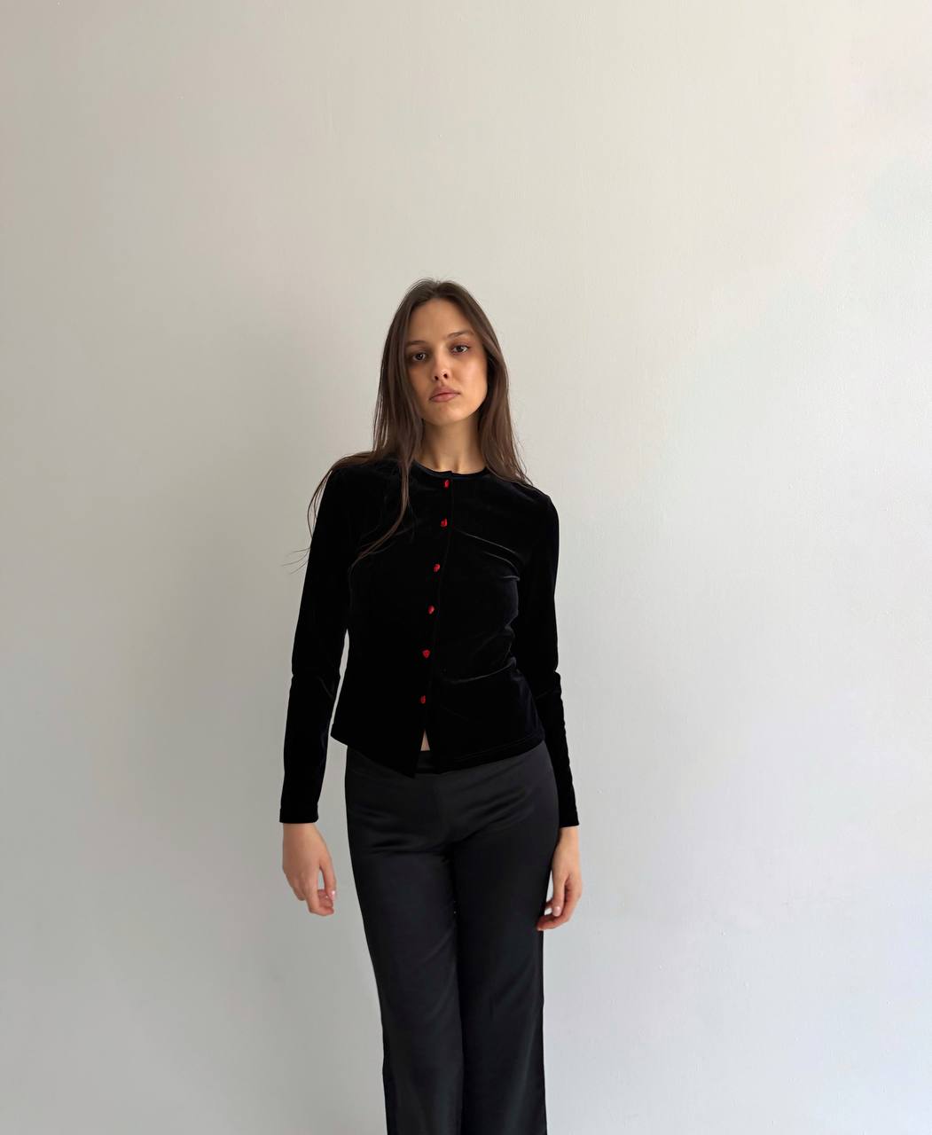 Vintage velvet cardigan with roses