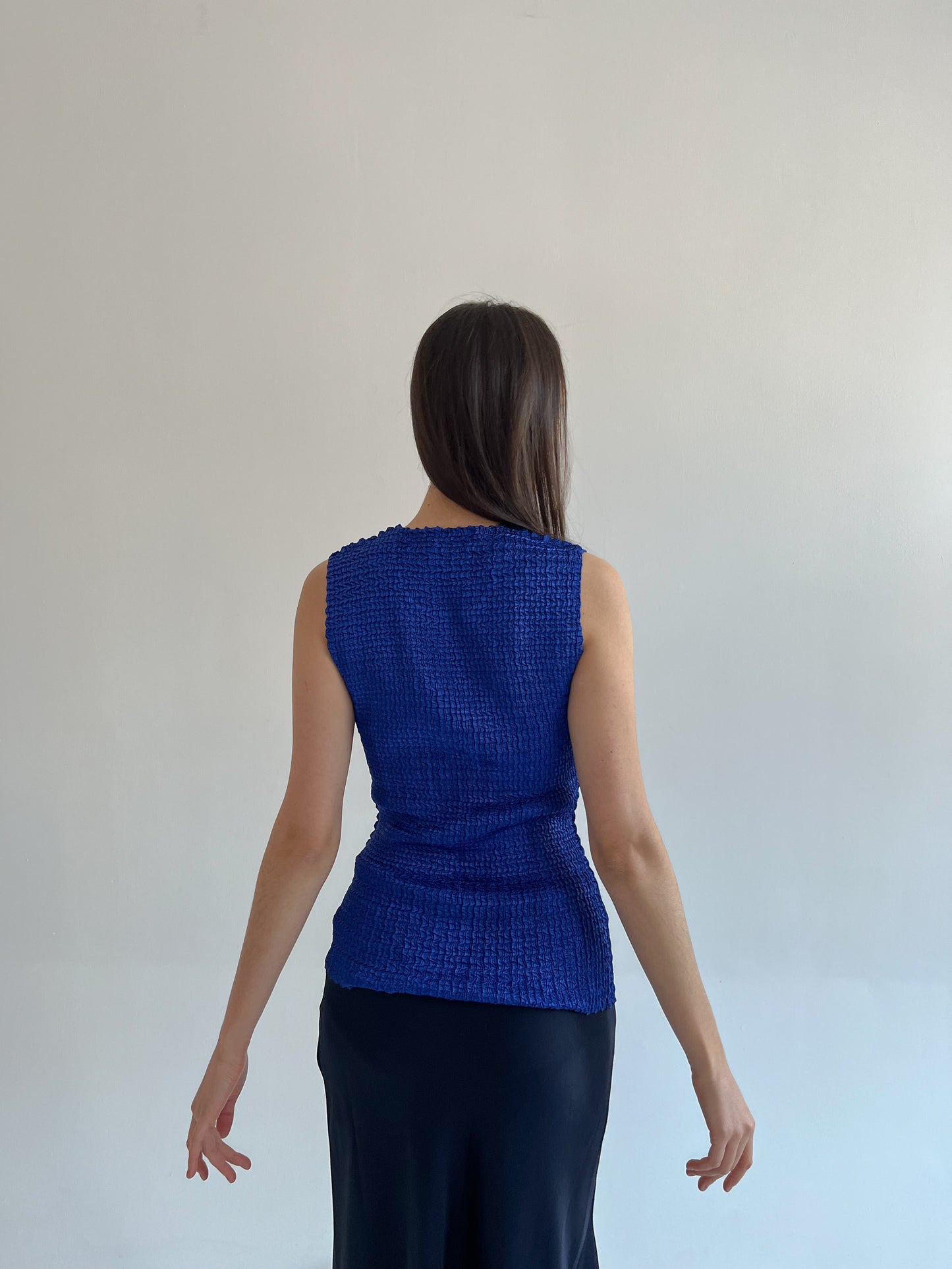 Vintage ultramarine blue plisse top