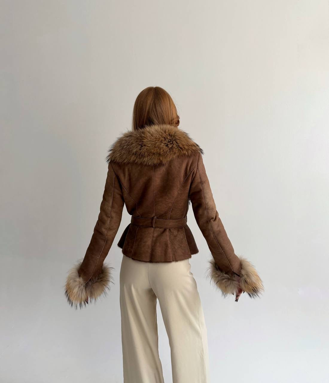Vintage genuine leather jacket with real fur collar