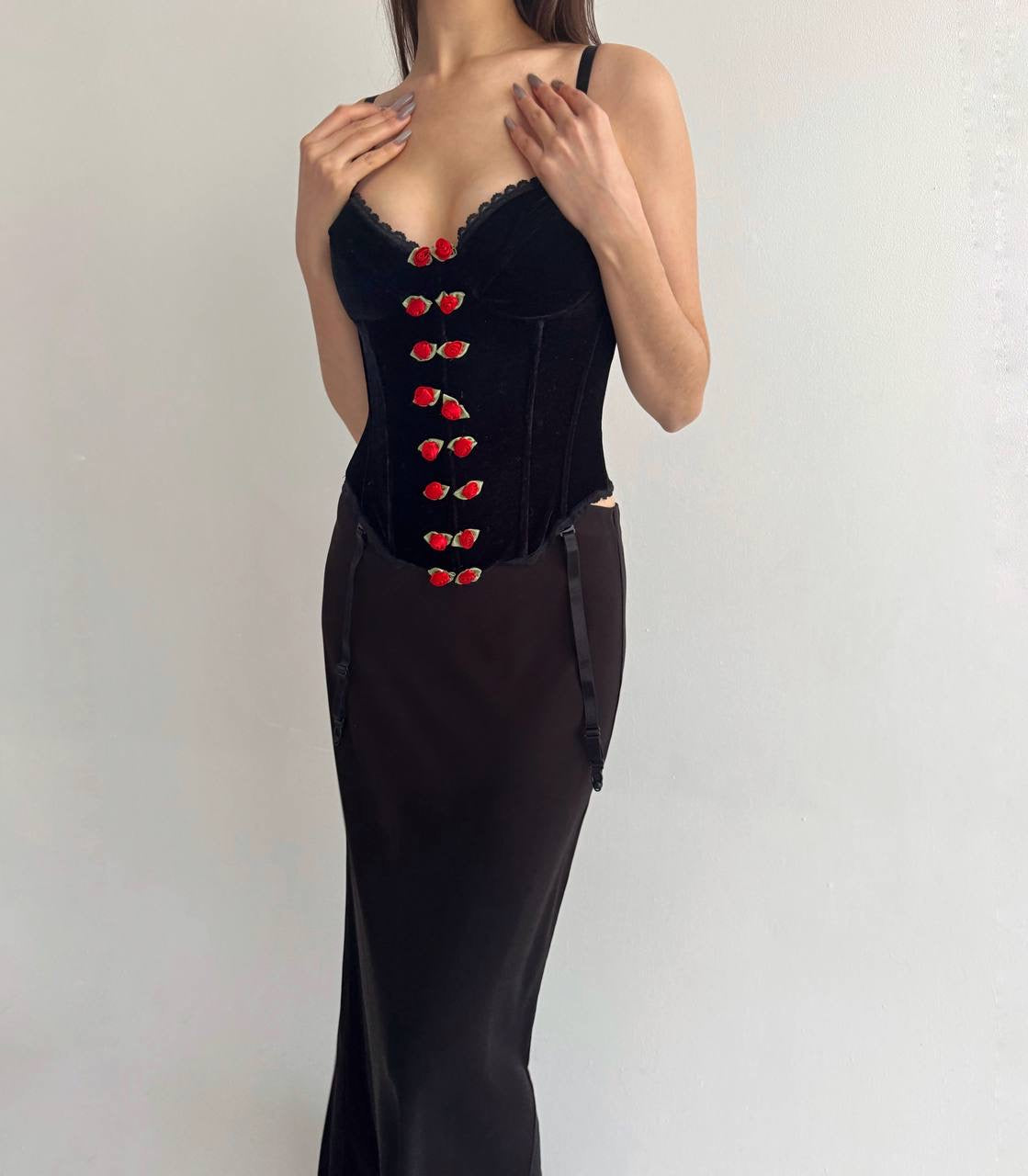 Vintage velvet corset with red roses