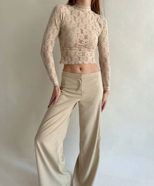 Vintage beige lace cropped blouse