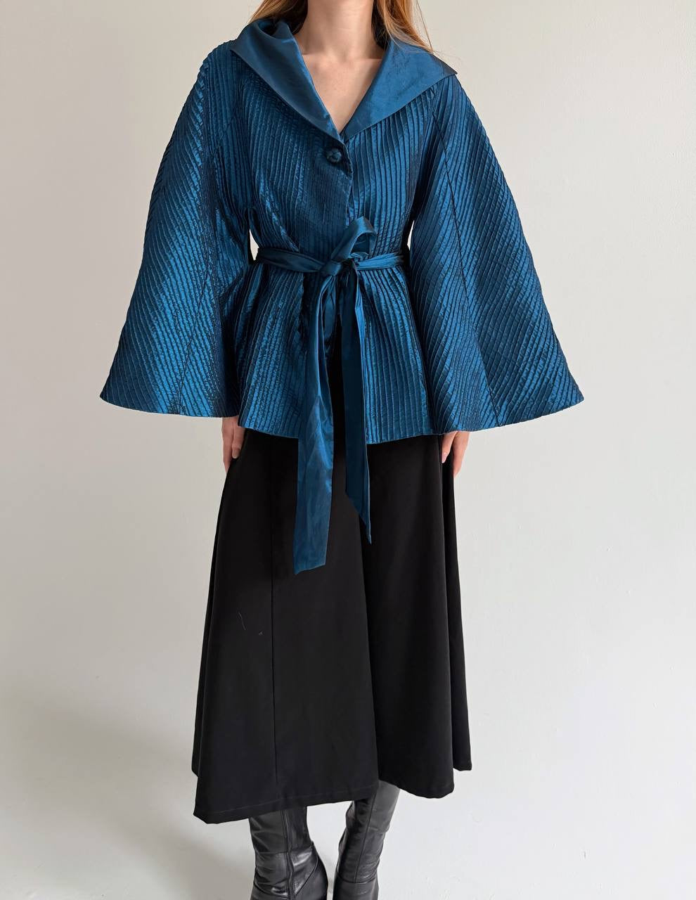 Vintage cerulean blue pleated jacket