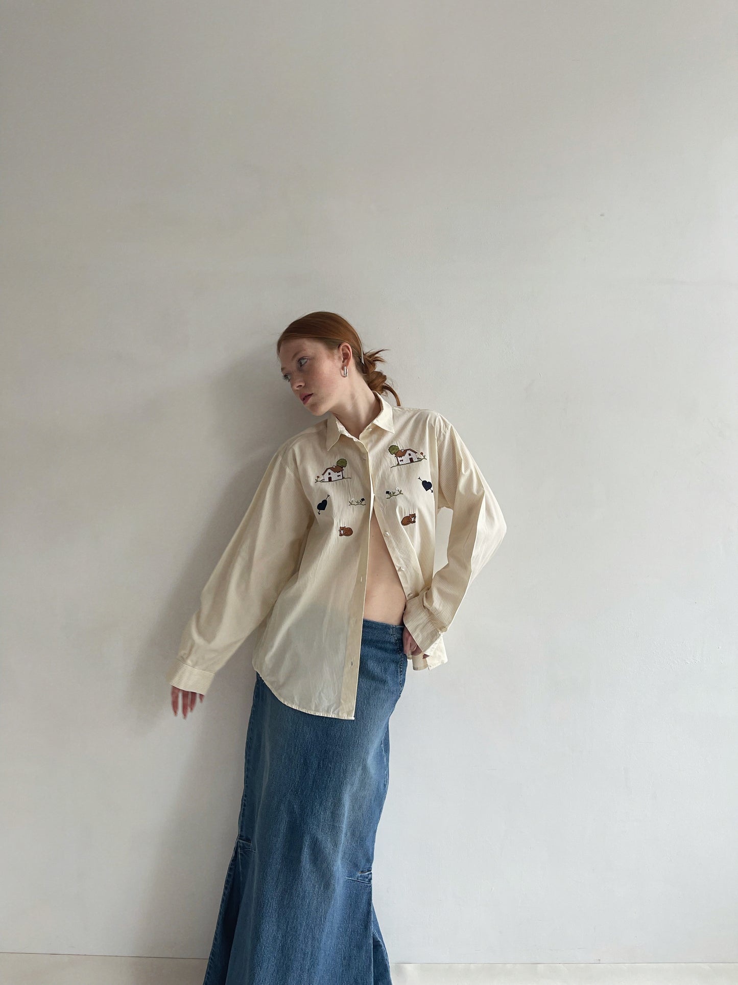 Vintage cotton striped oversized shirt with appliqué embroidery