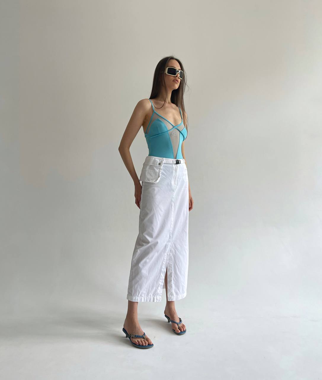 Vintage cotton maxi skirt in white with side pocket bag