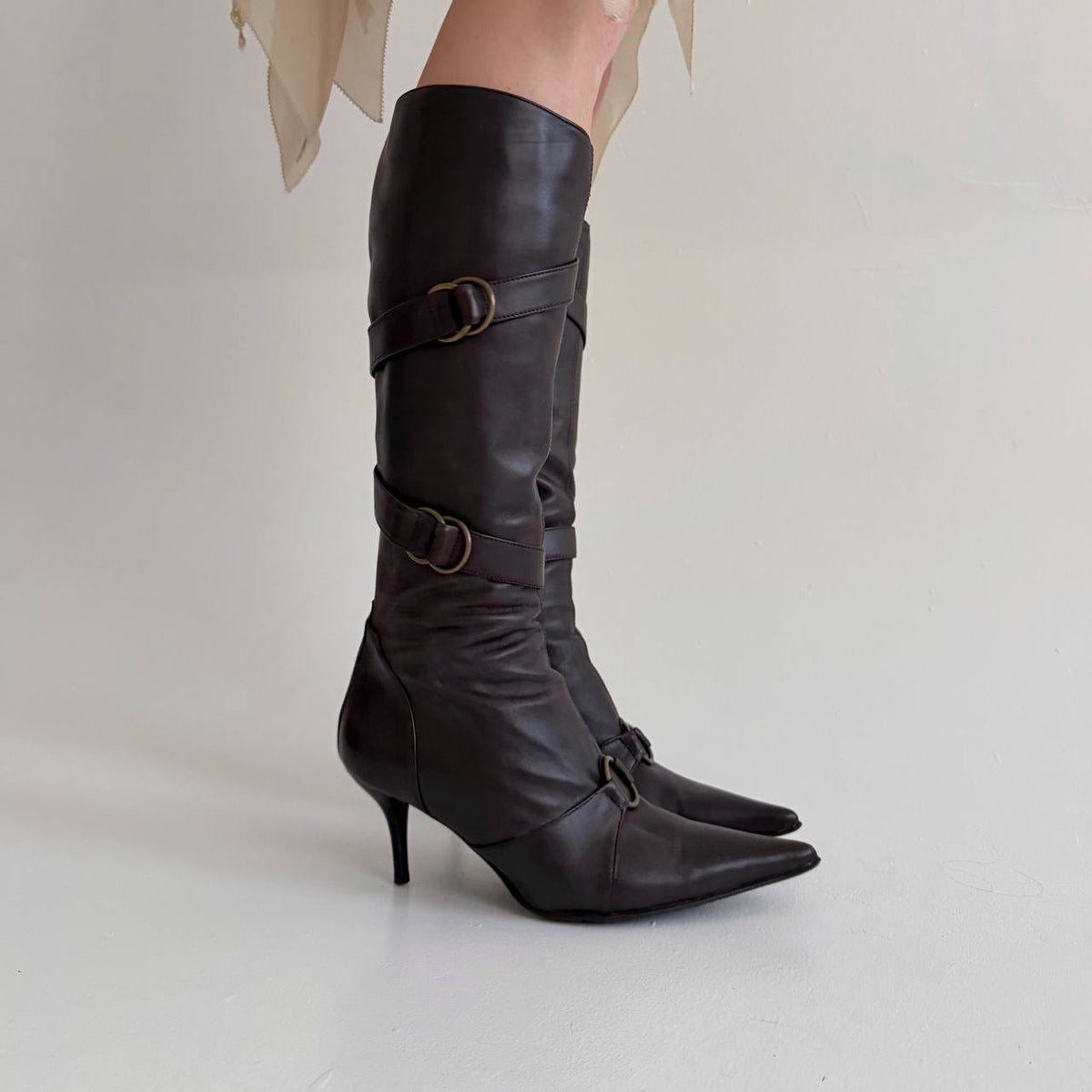 Vintage faux leather brown knee high pointy boots with belts