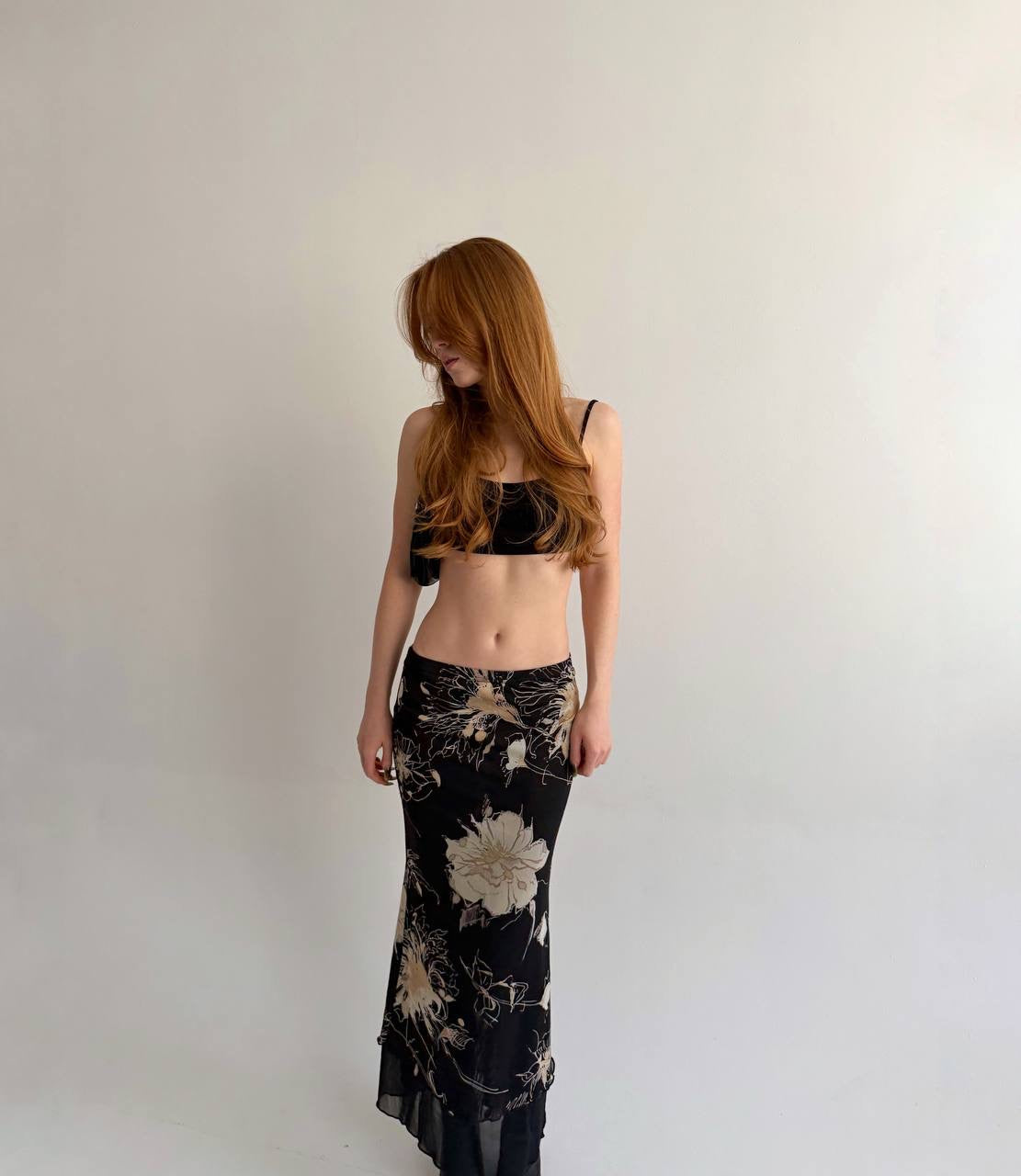 Vintage long skirt with flower print