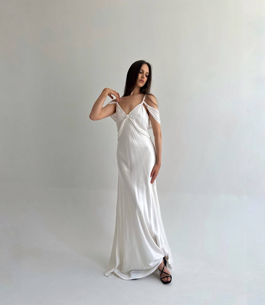 Vintage viscose white wedding satin gown