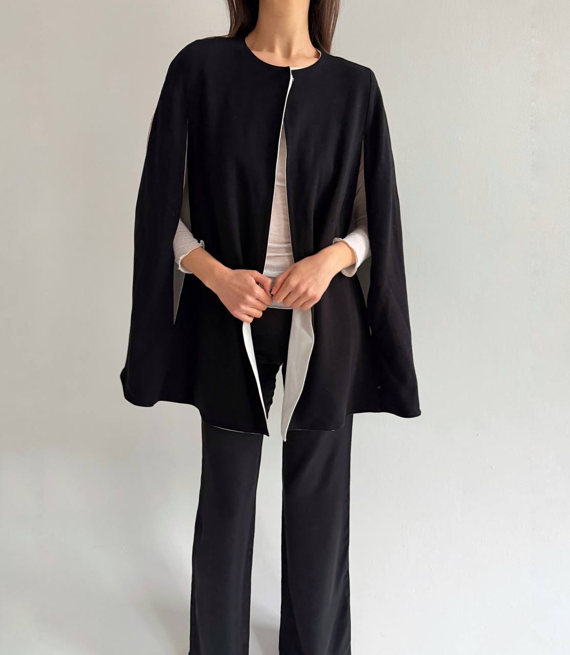 Anne Fontain viscose reversible poncho