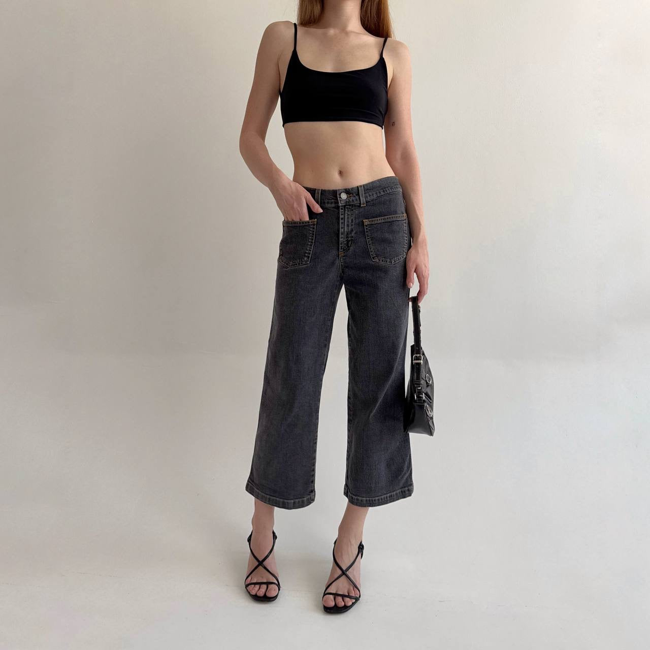 Vintage grey denim cropped jeans