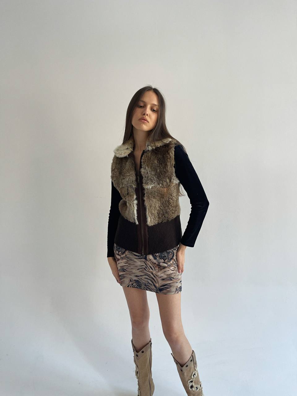 Vintage rabbit fur brown vest with knitted details