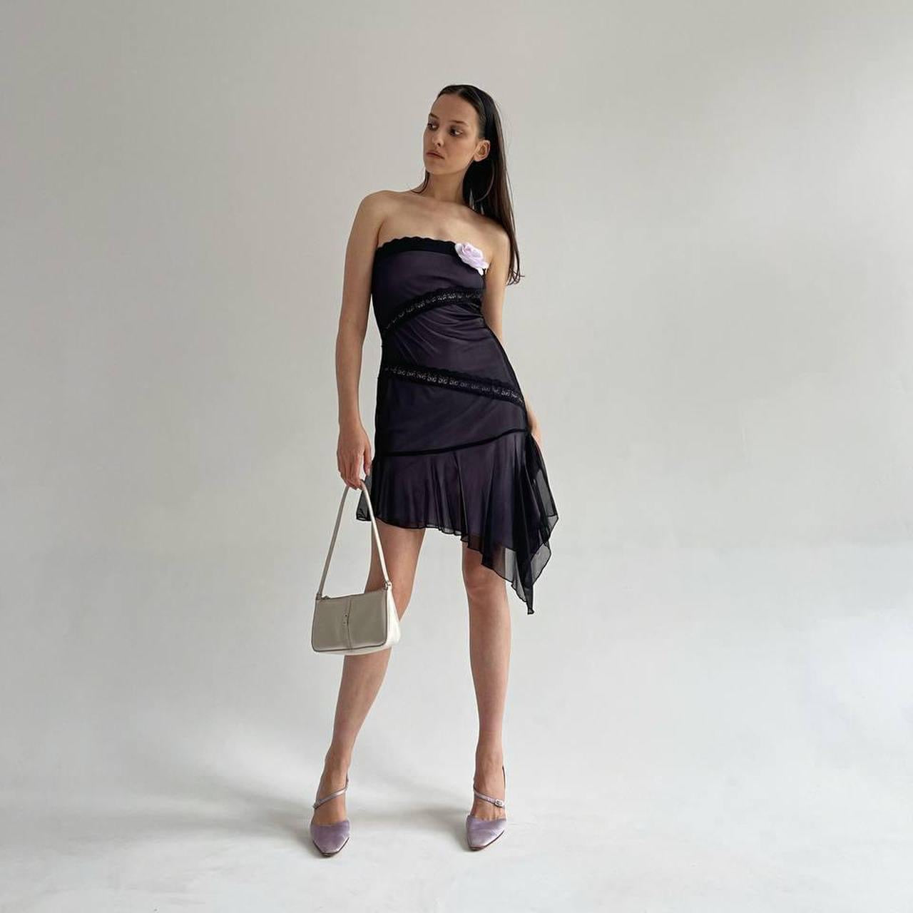 Vintage asymmetrical mesh shell dress with flower appliqué