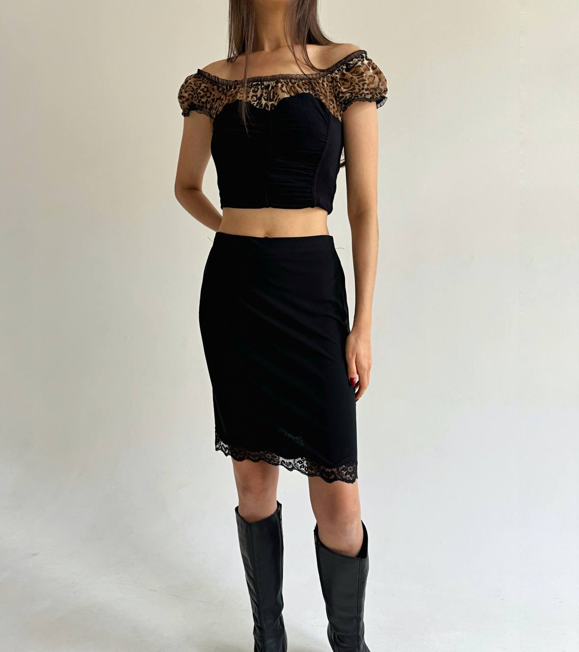 Vintage viscose black lace trim skirt