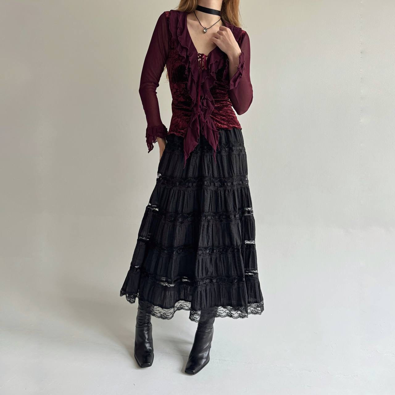 Vintage cotton maxi skirt with lace