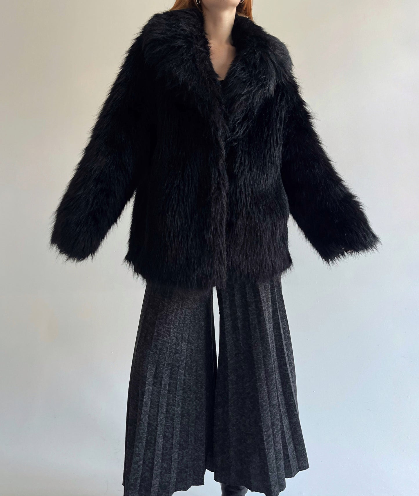 Vintage black oversized faux fur