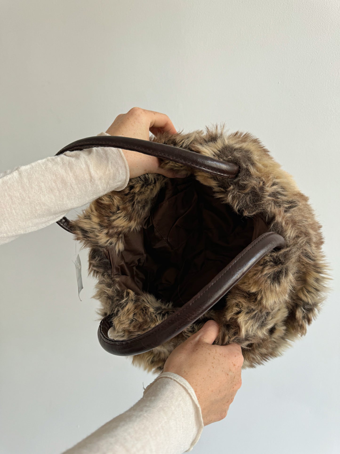 Vintage faux fur fluffy bag