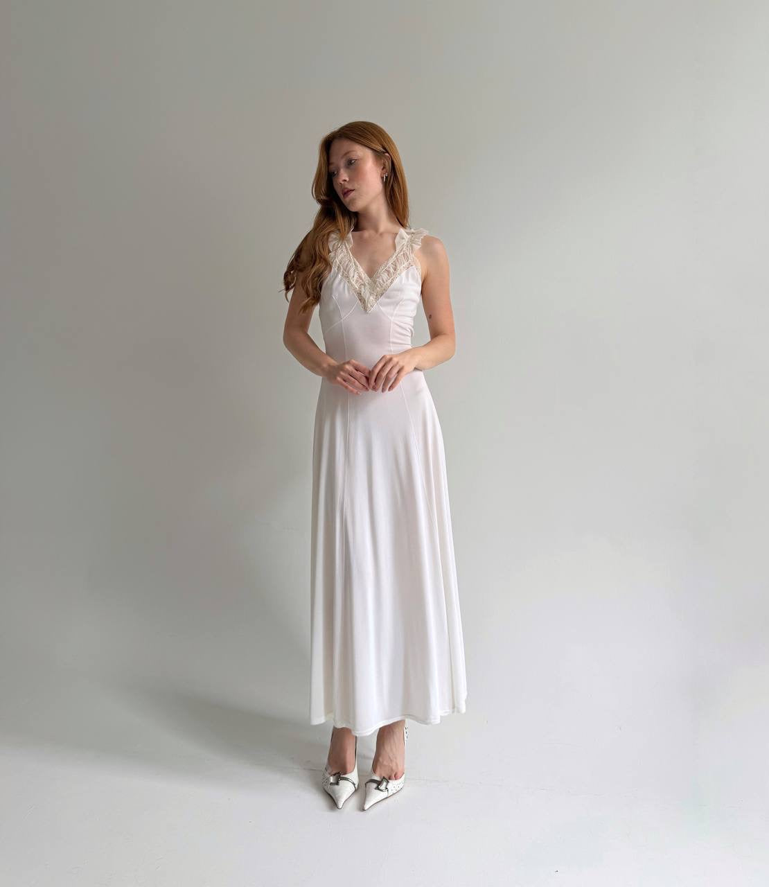 Vintage white long nighgown with lace and back tie