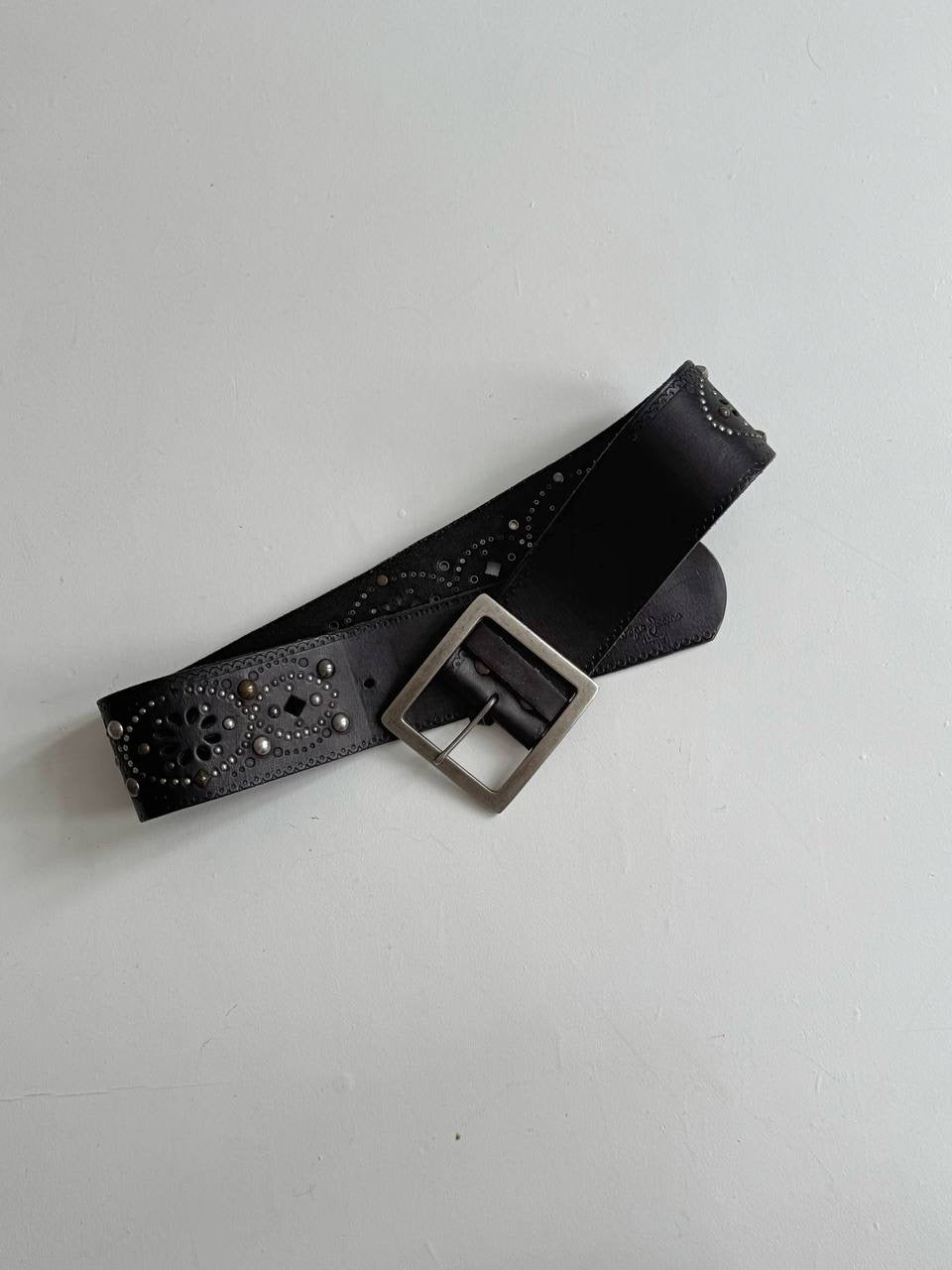 Vintage genuine leather embellished belt