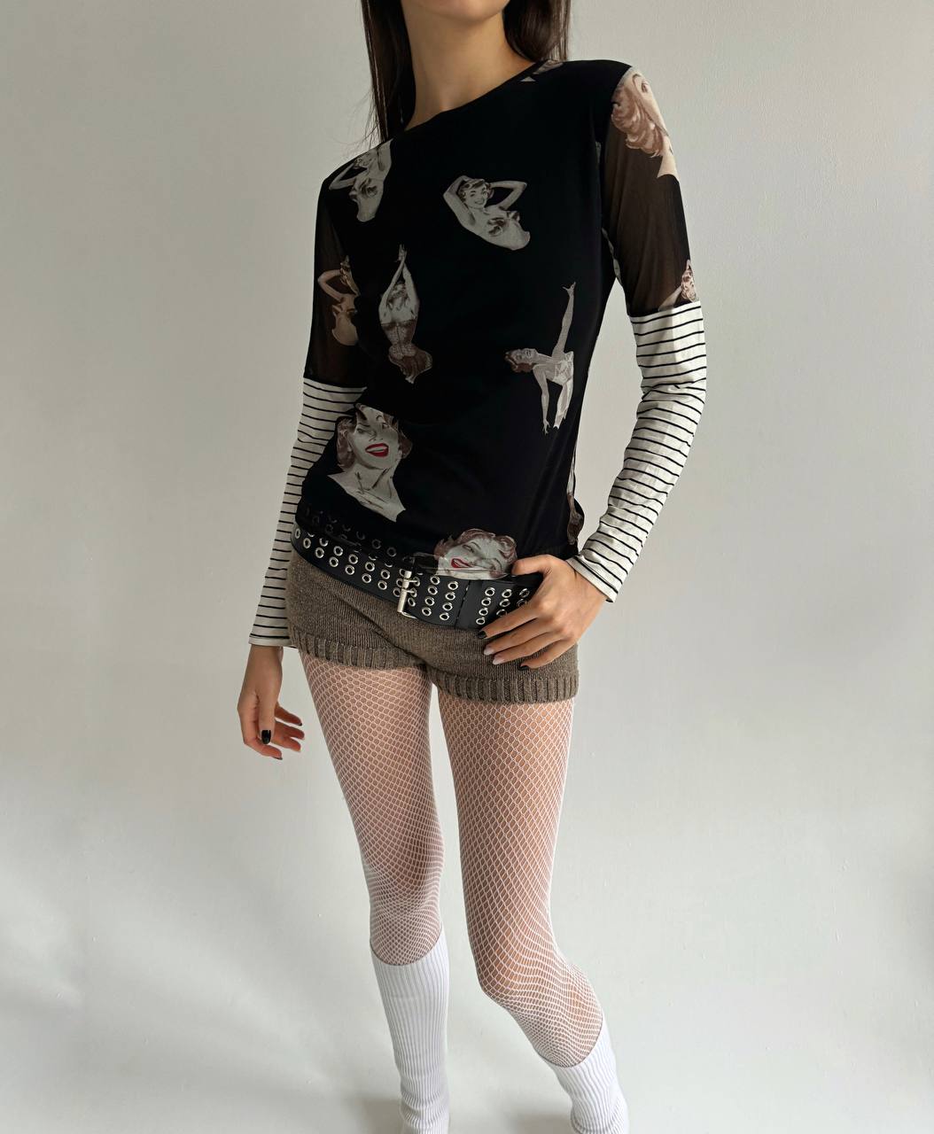 Vintage mesh blouse with 50’s ladies print and striped sleeves