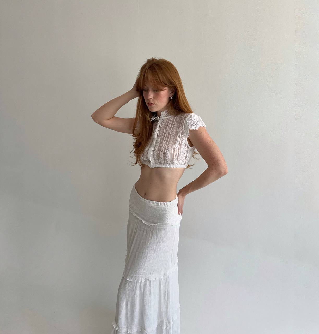 Vintage white lace cropped blouse