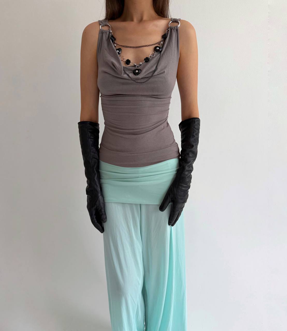 Vintage Y2K top with necklace