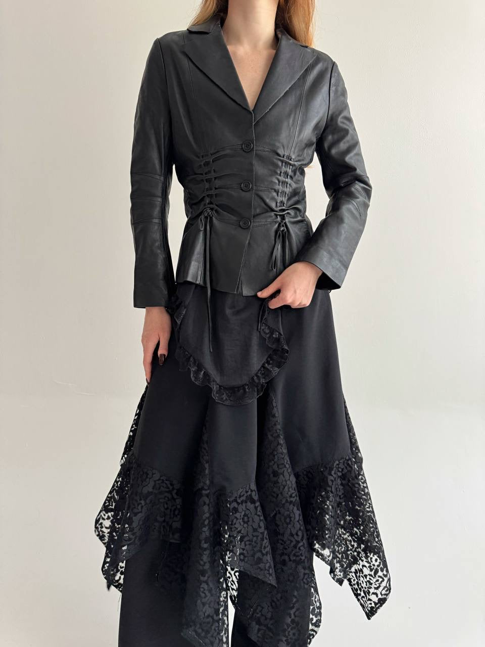 Vintage genuine leather black fitted jacket