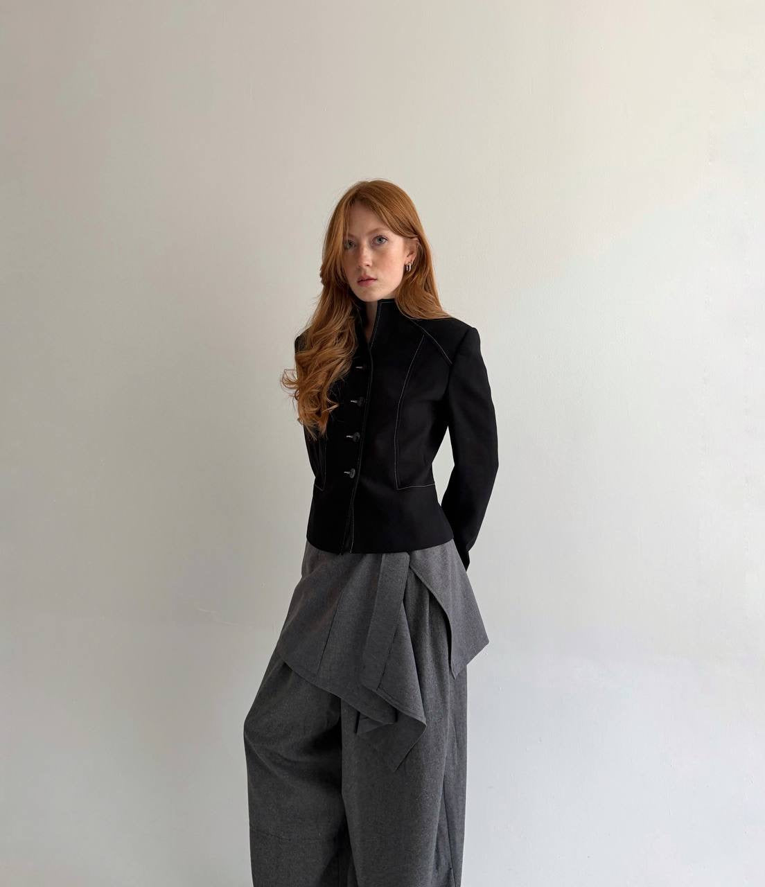 Vintage 45% viscose black button up blazer