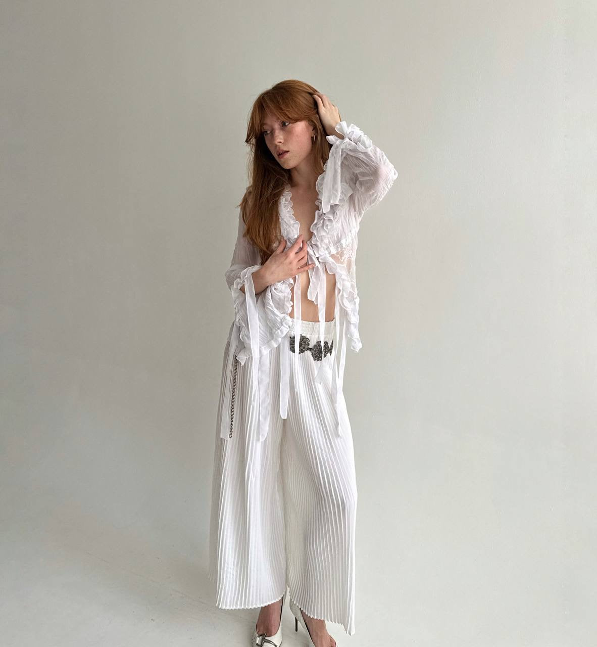 Vintage pleated white long wide pants