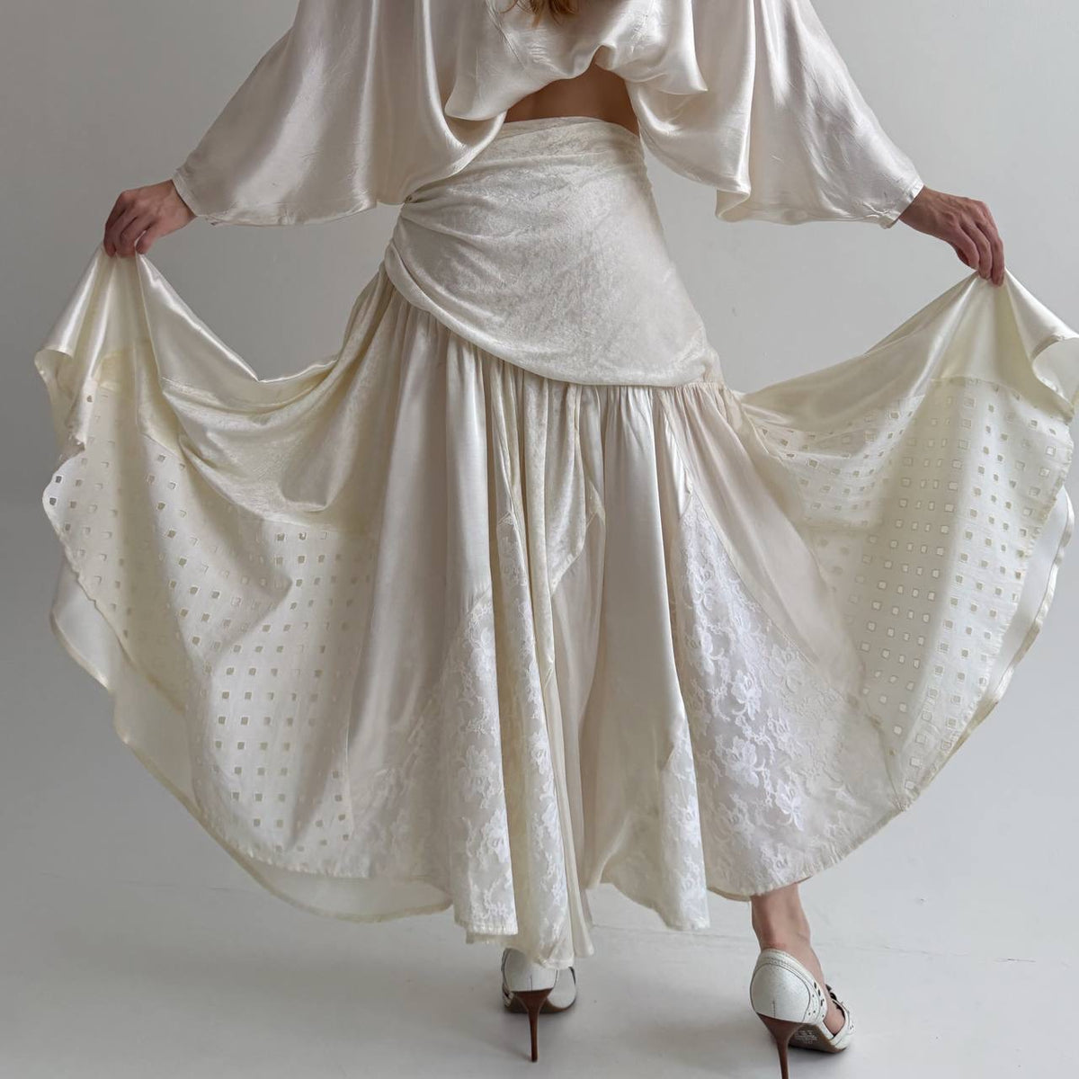 Vintage cream white maxi skirt with lace and eyelet fabric