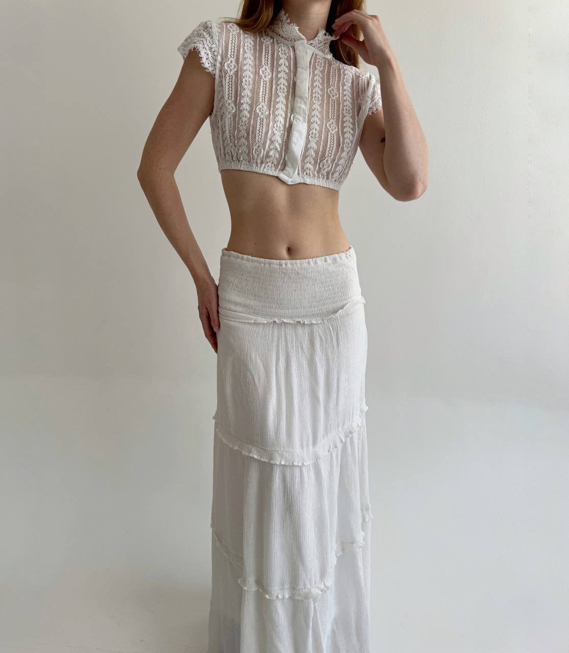 Vintage white lace cropped blouse