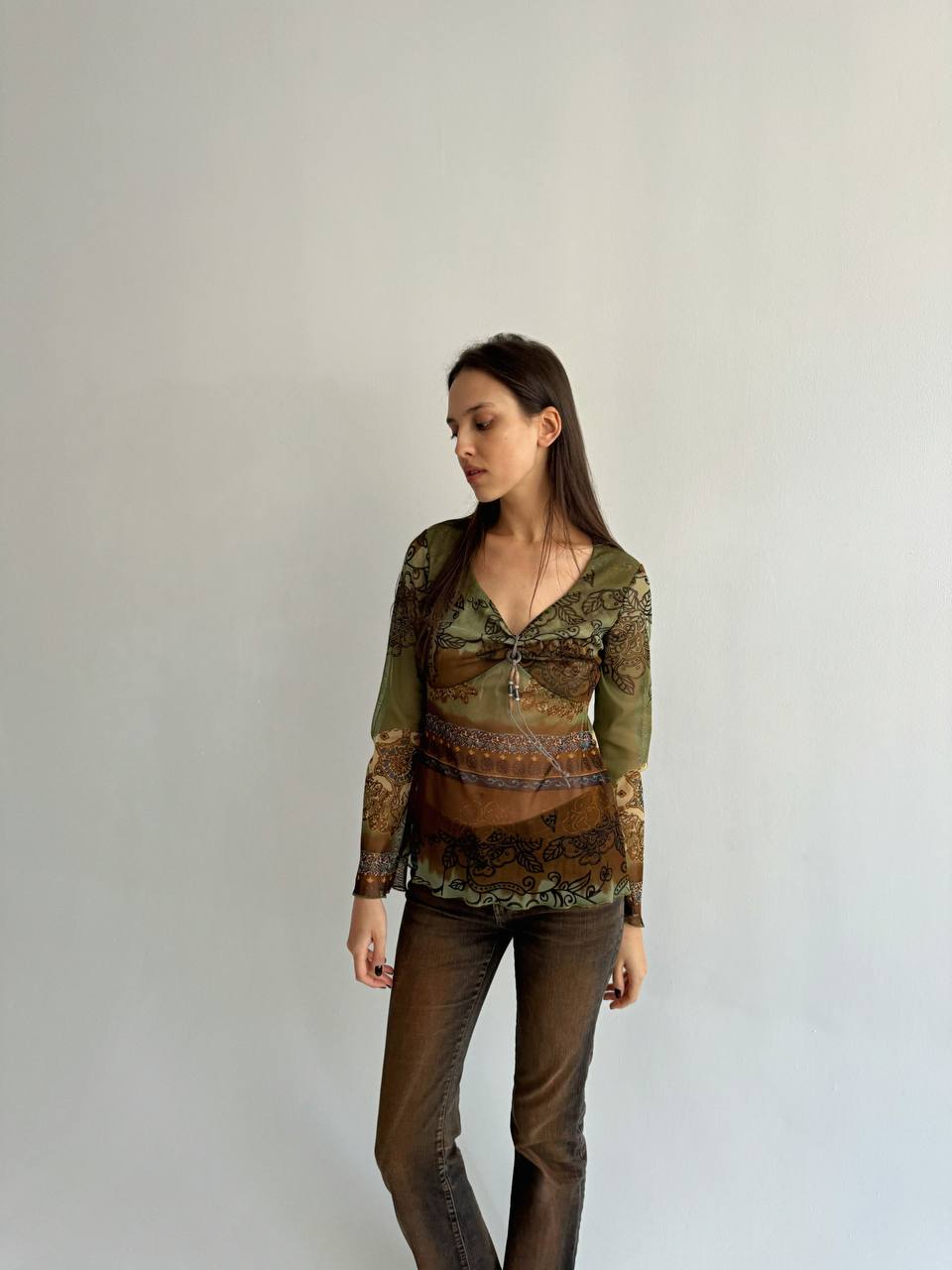 Vintage mesh blouse with ornament