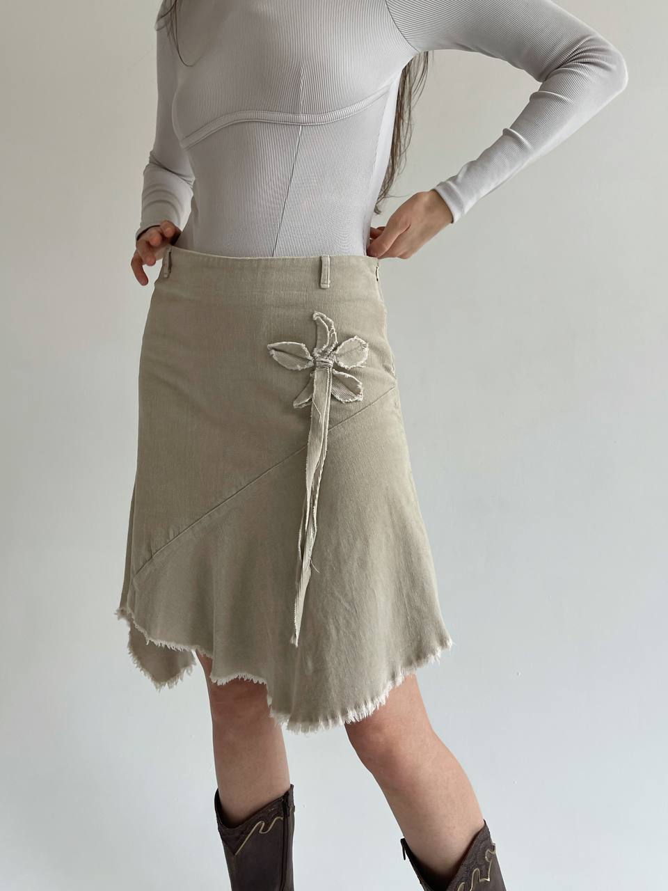 Vintage corduroy asymmetrical skirt with flower appliqué