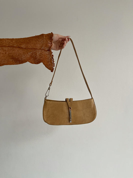 Vintage faux leather camel baguette bag